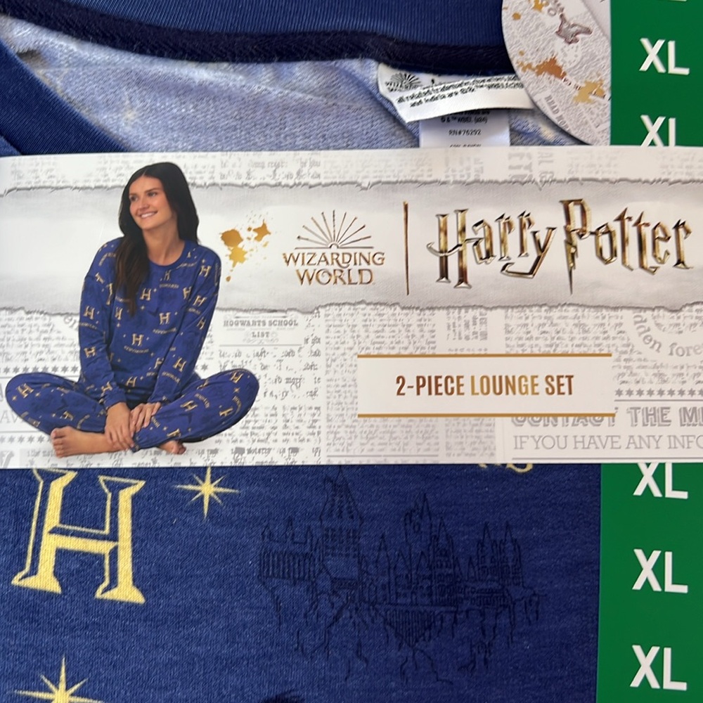 New Harry Potter 2 Piece Lounge Set Women’s XL (16-18) - Picture 2 of 4